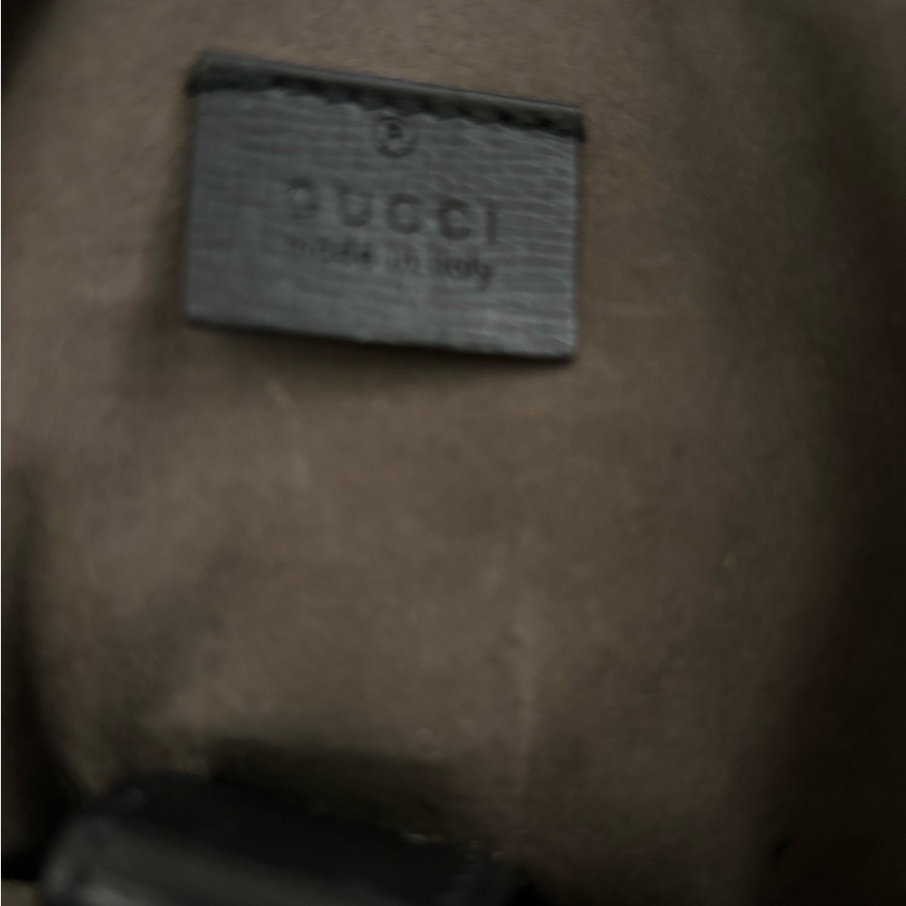 Gucci Luxury Black Backpack with Red and Green Stripe - Picture 7 of 7